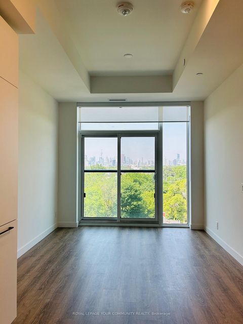 Photo 7 at 721 - 1050 Eastern Avenue, The Beaches, Toronto