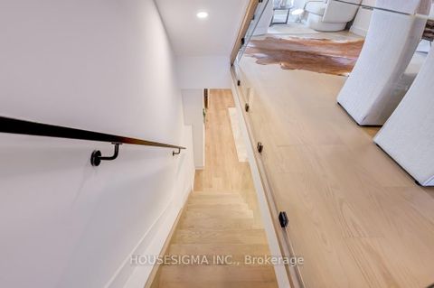 Photo 22 at 732 Adelaide Street W, Niagara, Toronto