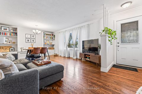 Photo 5 at 205 St Vincent Street, Wellington, Barrie