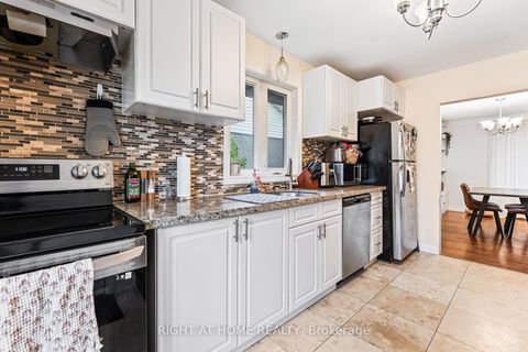 Photo 11 at 205 St Vincent Street, Wellington, Barrie