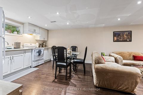 Photo 24 at 205 St Vincent Street, Wellington, Barrie