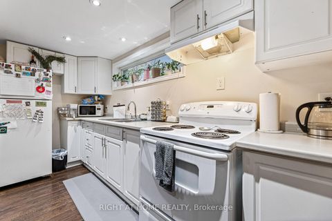 Photo 26 at 205 St Vincent Street, Wellington, Barrie