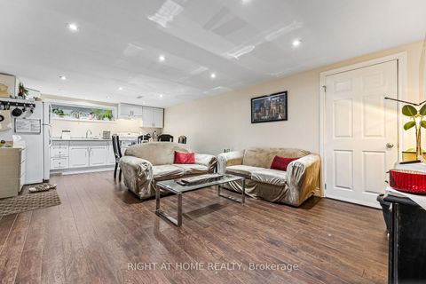 Photo 30 at 205 St Vincent Street, Wellington, Barrie