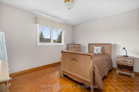 Photo 43 at 53 Mathewson Street, Maple, Vaughan