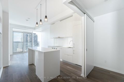 Photo 9 at 1120 - 8 Hillsdale Avenue, Mount Pleasant West, Toronto