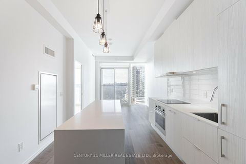 Photo 10 at 1120 - 8 Hillsdale Avenue, Mount Pleasant West, Toronto