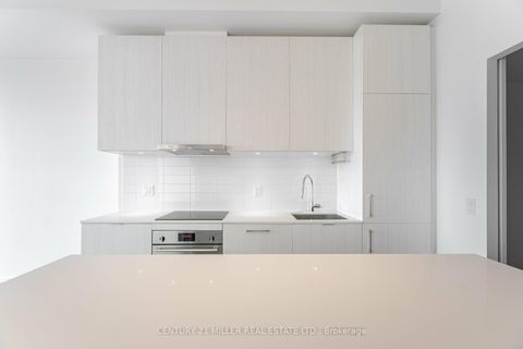 Photo 13 at 1120 - 8 Hillsdale Avenue, Mount Pleasant West, Toronto