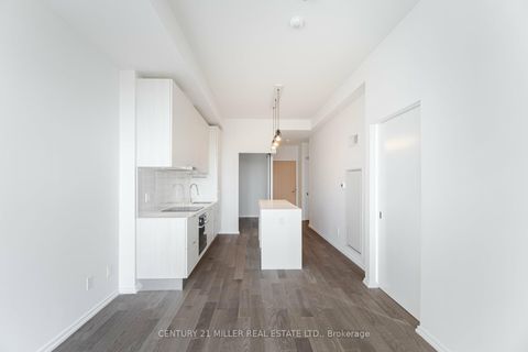 Photo 21 at 1120 - 8 Hillsdale Avenue, Mount Pleasant West, Toronto