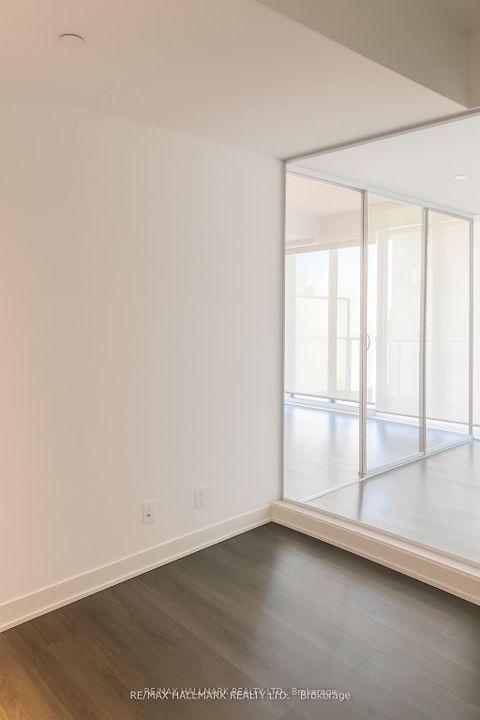 Photo 18 at 506 - 90 Queens Wharf Road, Waterfront Communities C1, Toronto