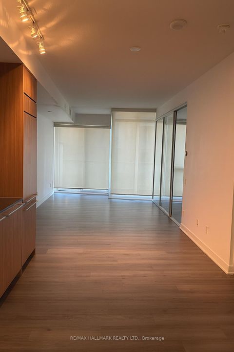 Photo 23 at 506 - 90 Queens Wharf Road, Waterfront Communities C1, Toronto