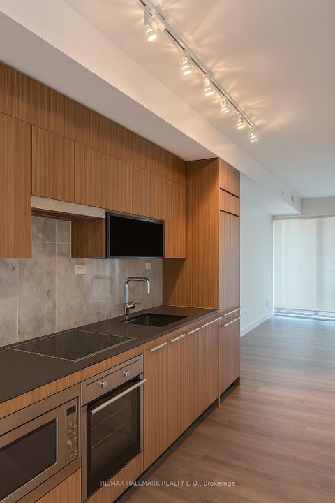 Photo 24 at 506 - 90 Queens Wharf Road, Waterfront Communities C1, Toronto