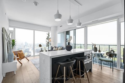 Photo 3 at 2814 - 5 Soudan Avenue, Mount Pleasant West, Toronto