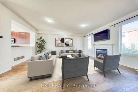 Photo 2 at 30 Yates Avenue, Birchmount, Toronto