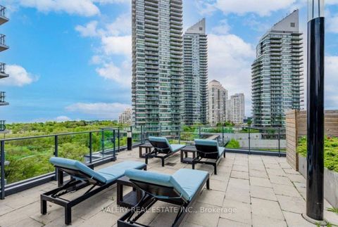 Photo 9 at 708 - 2220 Lake Shore Boulevard W, Mimico, Toronto