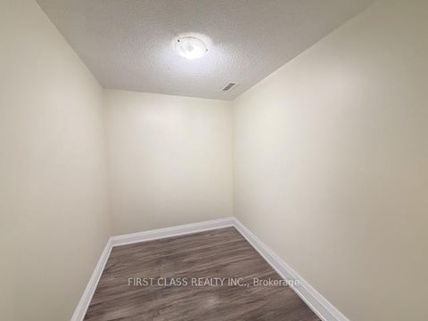 Photo 5 at 204 - 1070 Sheppard Avenue, York University Heights, Toronto