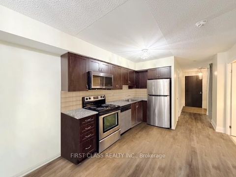 Photo 8 at 204 - 1070 Sheppard Avenue, York University Heights, Toronto