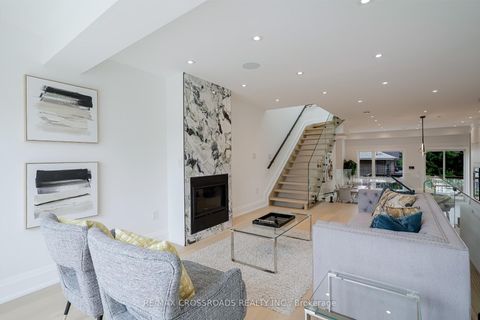 Photo 4 at 108 Park Street, Cliffside, Toronto