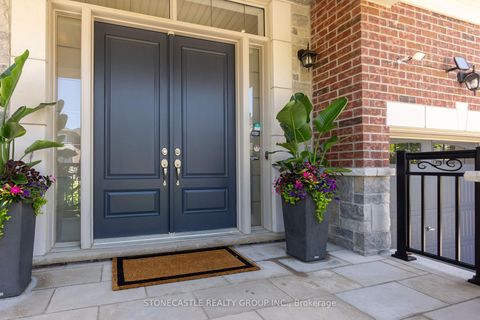 Photo 3 at 27 Mower Avenue, Patterson, Vaughan