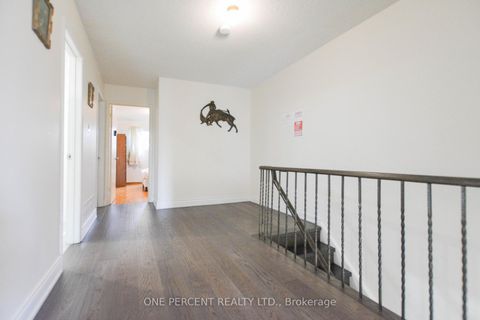 Photo 23 at 22 Mintwood Drive, Steeles, Toronto