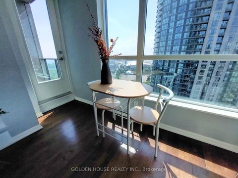 Photo 1 at 2309 - 215 Fort York Boulevard, Niagara, Toronto