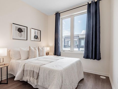 Photo 9 at 25 Origin Way, Patterson, Vaughan