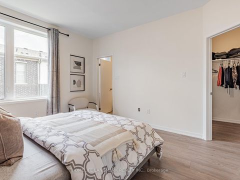 Photo 13 at 25 Origin Way, Patterson, Vaughan