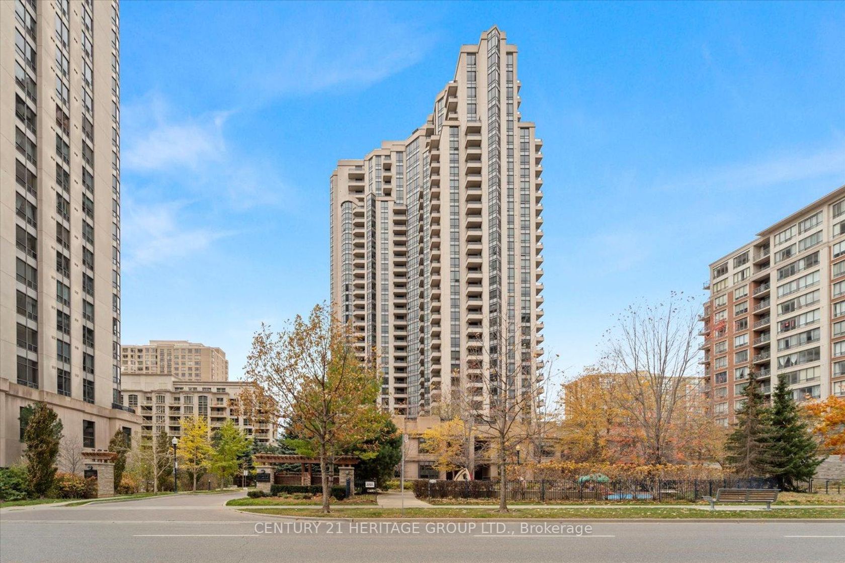 1325 - 500 Doris Avenue, Willowdale East, Toronto 