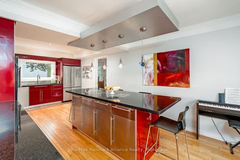 Photo 15 at 42 Chartwell Road, OO Old Oakville, Oakville