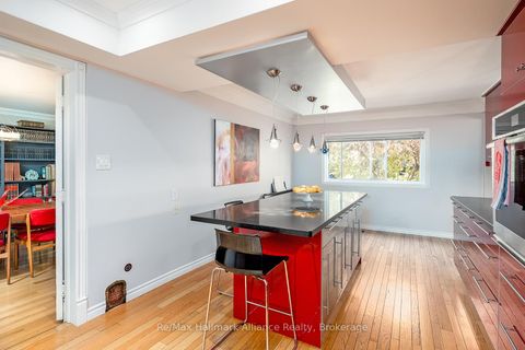 Photo 17 at 42 Chartwell Road, OO Old Oakville, Oakville