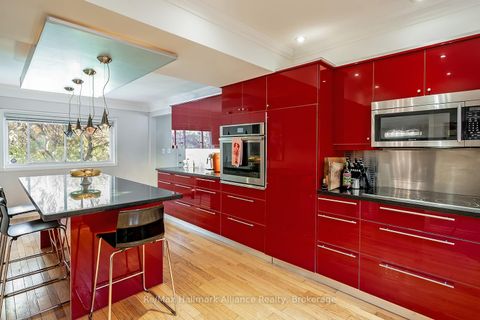 Photo 18 at 42 Chartwell Road, OO Old Oakville, Oakville