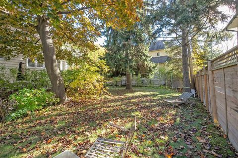 Photo 32 at 42 Chartwell Road, OO Old Oakville, Oakville