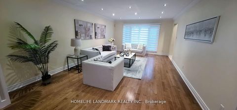 Photo 5 at 12 Clarinda Drive, Bayview Village, Toronto