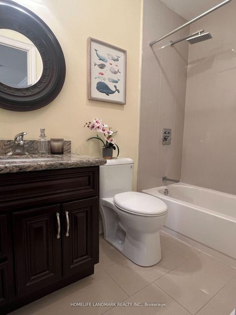 Photo 15 at 12 Clarinda Drive, Bayview Village, Toronto