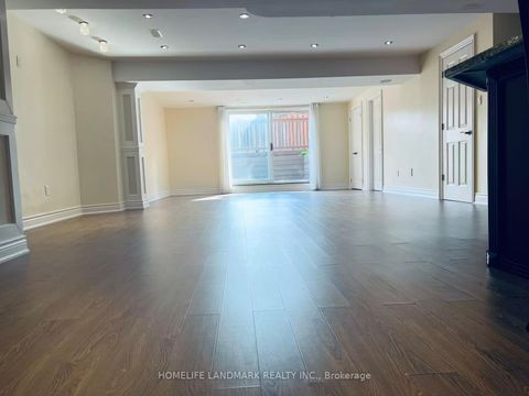 Photo 21 at 12 Clarinda Drive, Bayview Village, Toronto