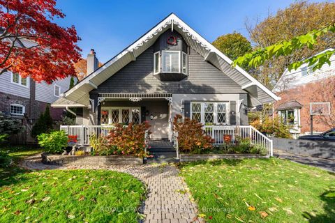 Photo 1 at 6 Bracken Avenue, The Beaches, Toronto