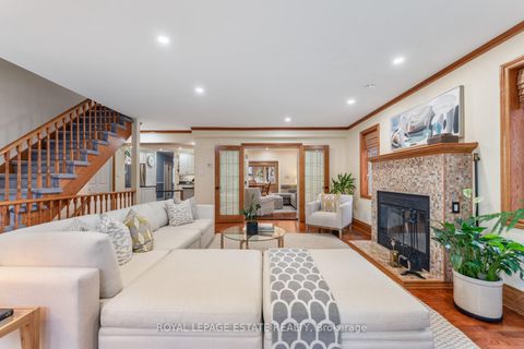 Photo 22 at 6 Bracken Avenue, The Beaches, Toronto