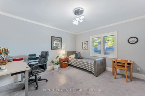 Photo 30 at 6 Bracken Avenue, The Beaches, Toronto