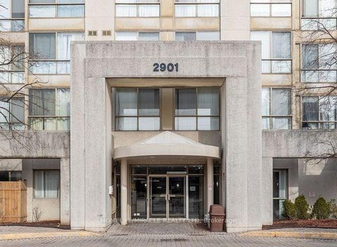 Photo 2 at 501 - 2901 Kipling Avenue, Jamestown, Toronto