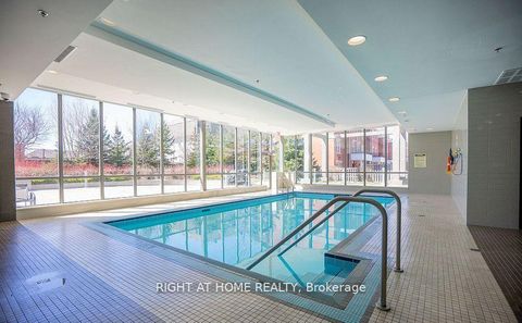 Photo 6 at 628 - 120 Dallimore Circle, Don Mills, Toronto
