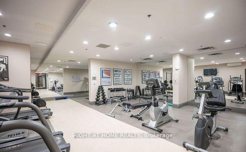 Photo 8 at 628 - 120 Dallimore Circle, Don Mills, Toronto