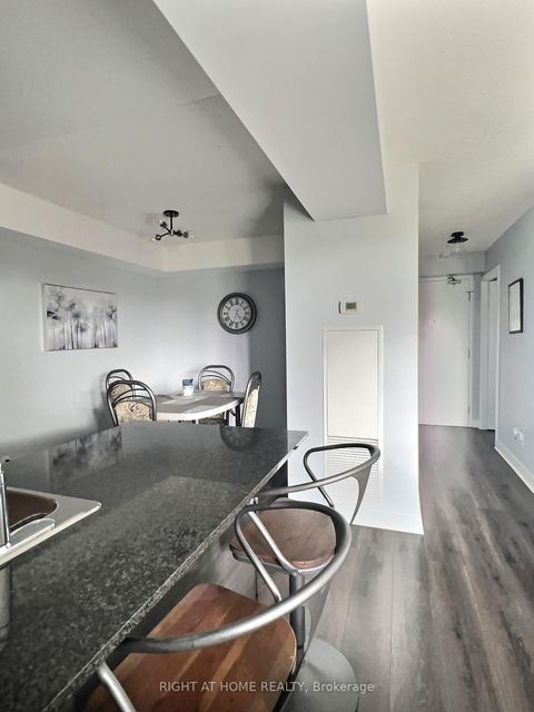 Photo 17 at 628 - 120 Dallimore Circle, Don Mills, Toronto