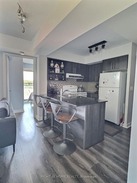 Photo 19 at 628 - 120 Dallimore Circle, Don Mills, Toronto