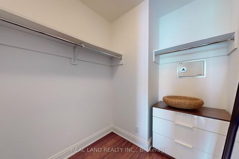 Photo 16 at 1001 - 206 Bloor Street W, Annex, Toronto