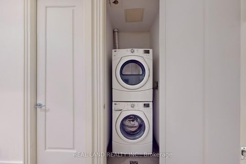 Photo 25 at 1001 - 206 Bloor Street W, Annex, Toronto