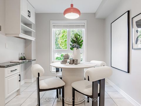 Photo 5 at 217 - 29 Scenic Mill Way, Windfields, Toronto