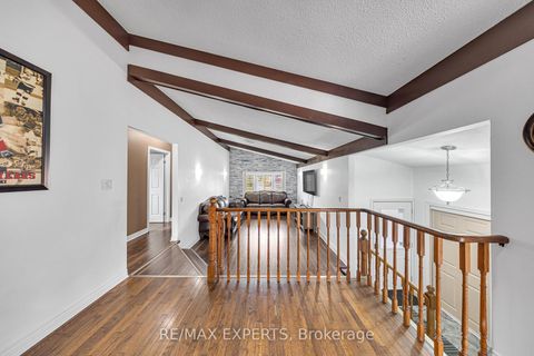 Photo 1 at 945 Nantyr Drive, Alcona, Innisfil