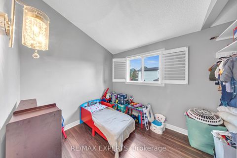 Photo 12 at 945 Nantyr Drive, Alcona, Innisfil