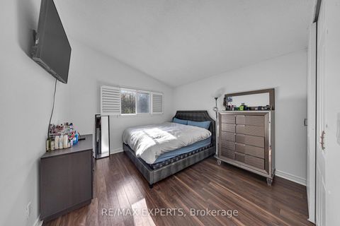 Photo 13 at 945 Nantyr Drive, Alcona, Innisfil