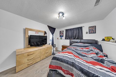 Photo 18 at 945 Nantyr Drive, Alcona, Innisfil