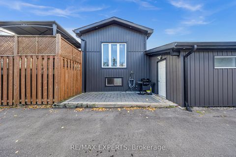 Photo 24 at 945 Nantyr Drive, Alcona, Innisfil